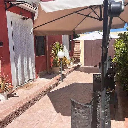 Apartment Cozy - 5 Mins From Romeairport *