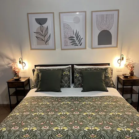 Apartment Cozy - 5 Mins From Romeairport